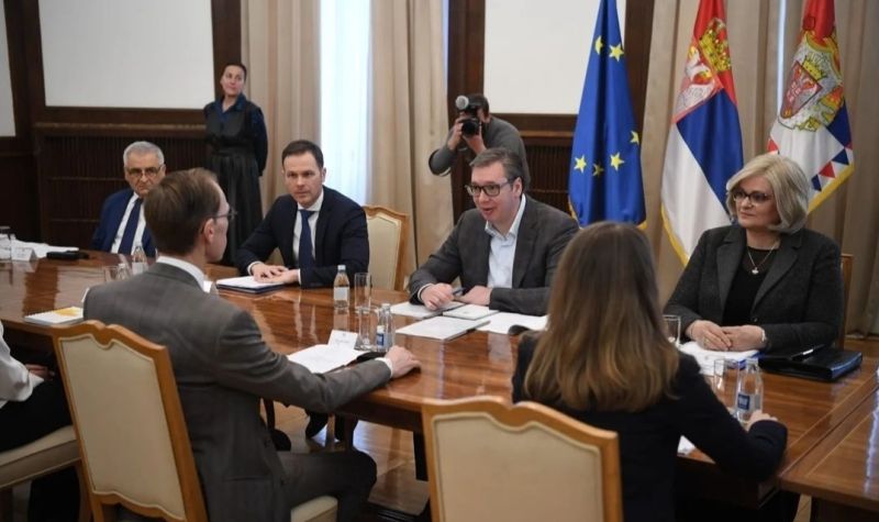 Predsednik Vučić: Dodatne mere zbog rasta cena